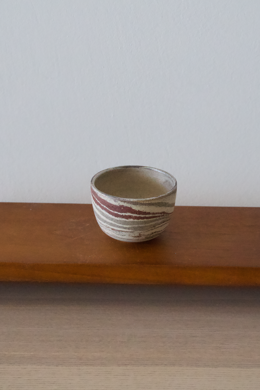 Swirl Round Cup