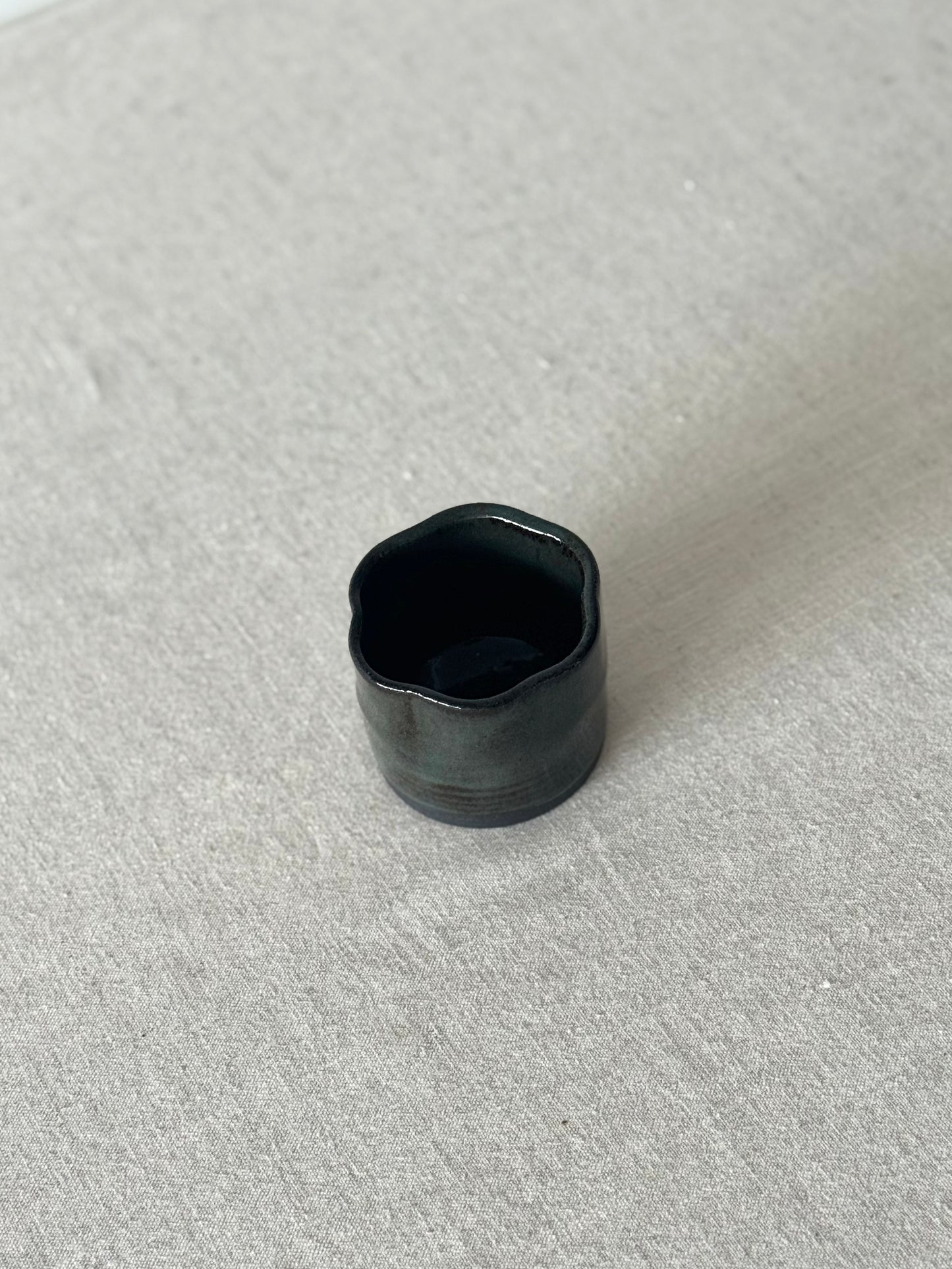 Black Flower Cup
