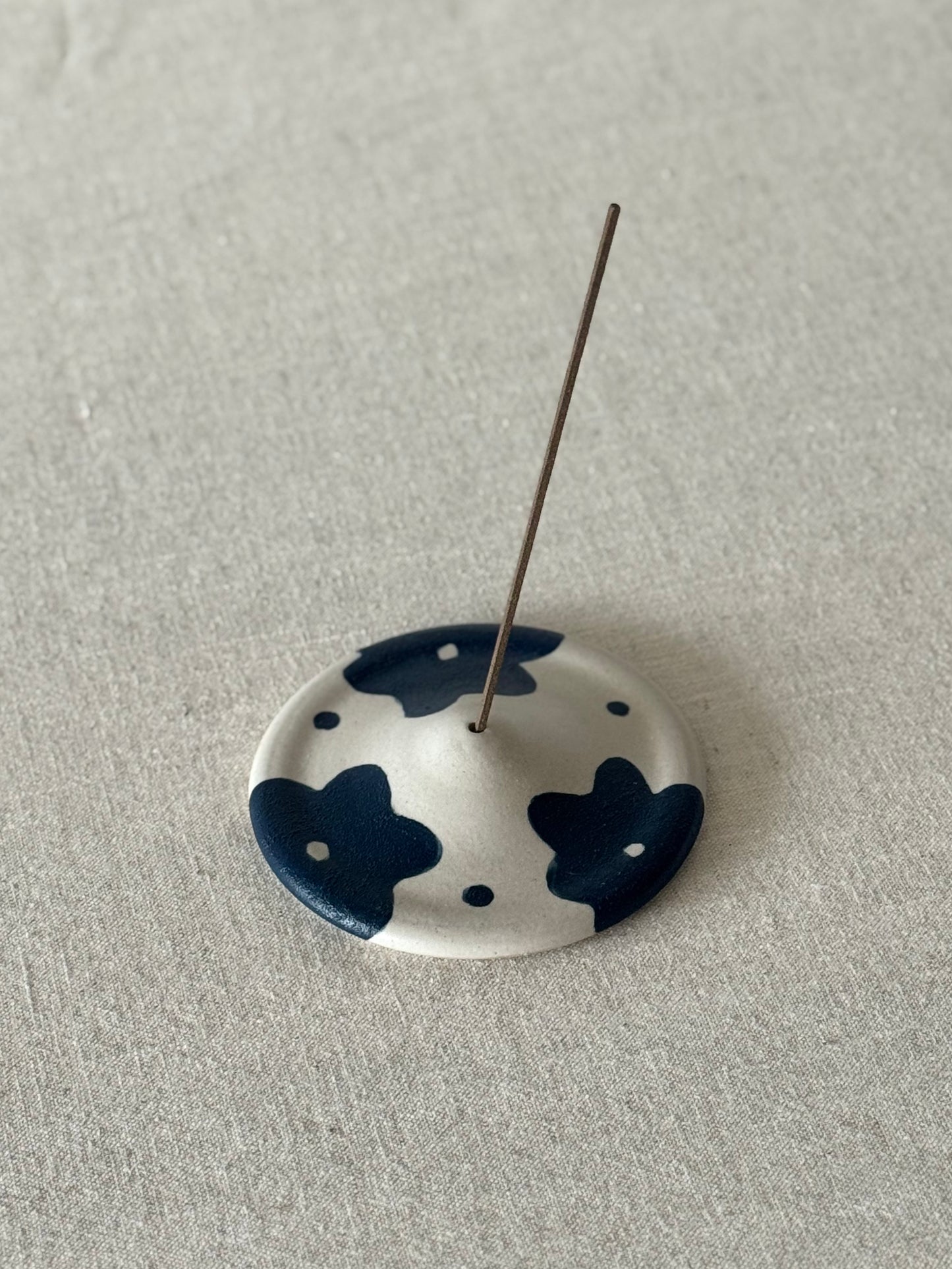 Hill Incense Holder
