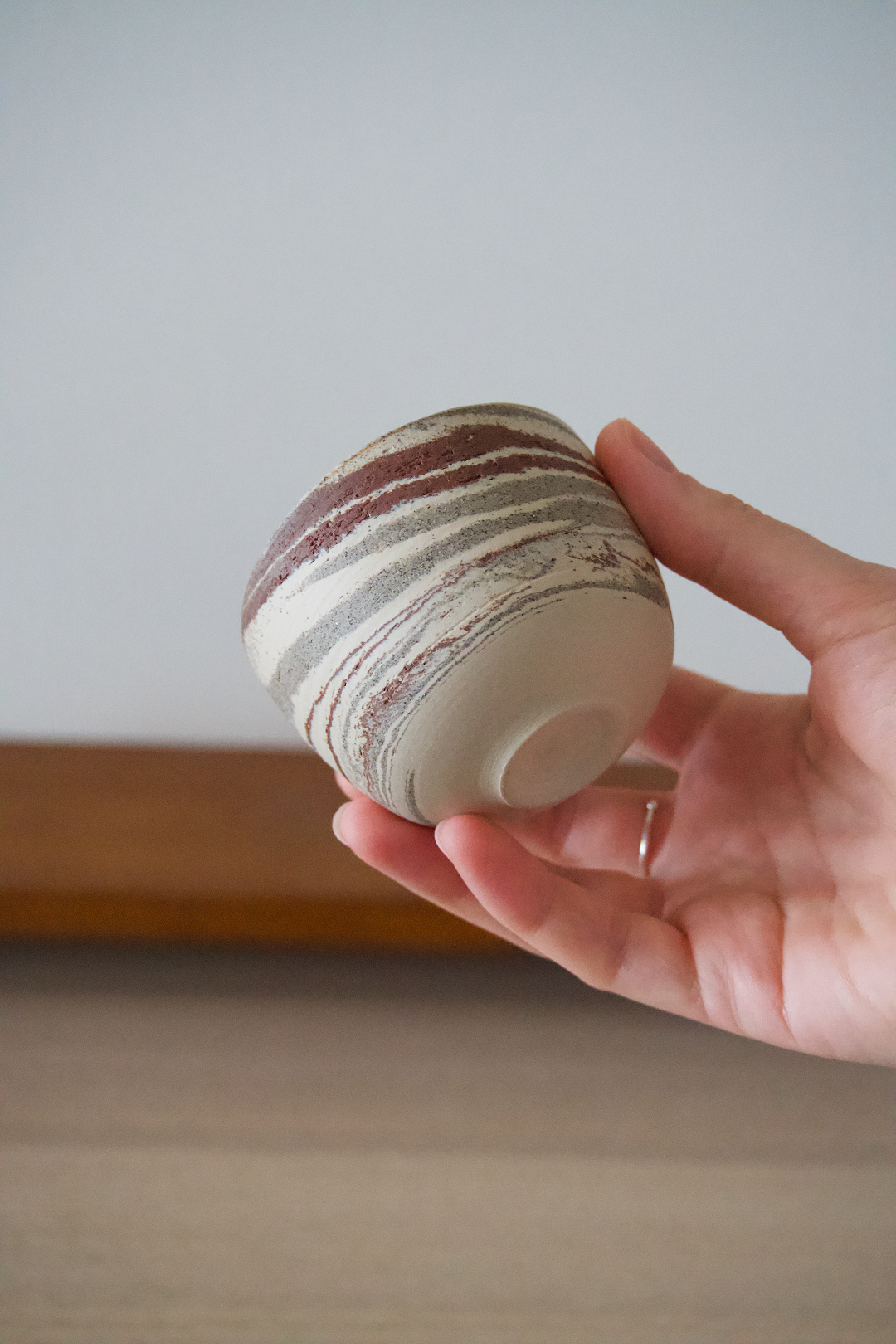 Swirl Round Cup