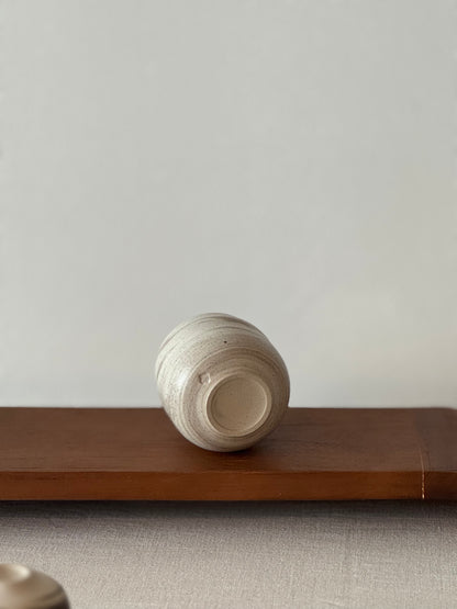 Medium Swirl Cup