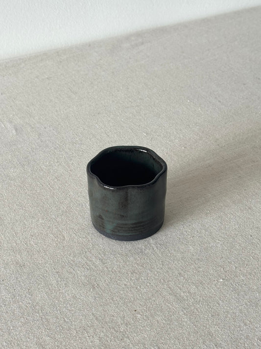 Black Flower Cup