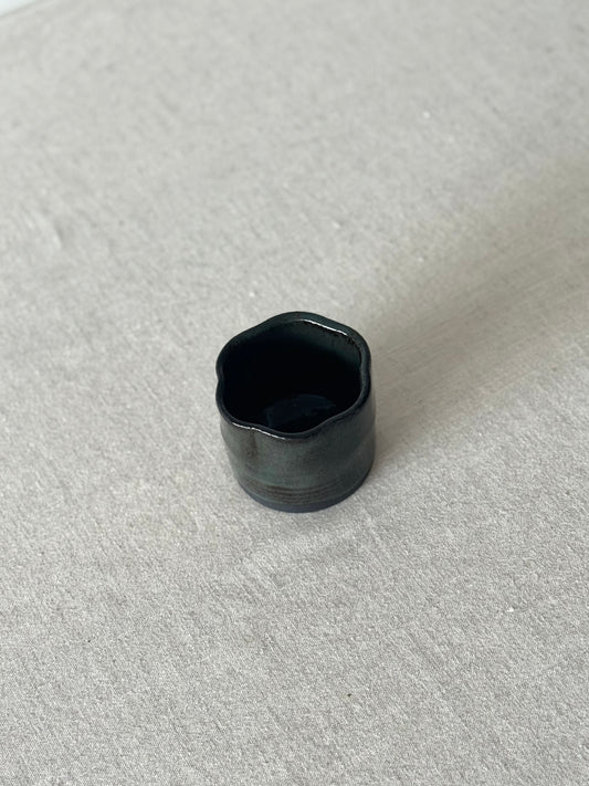 Black Flower Cup