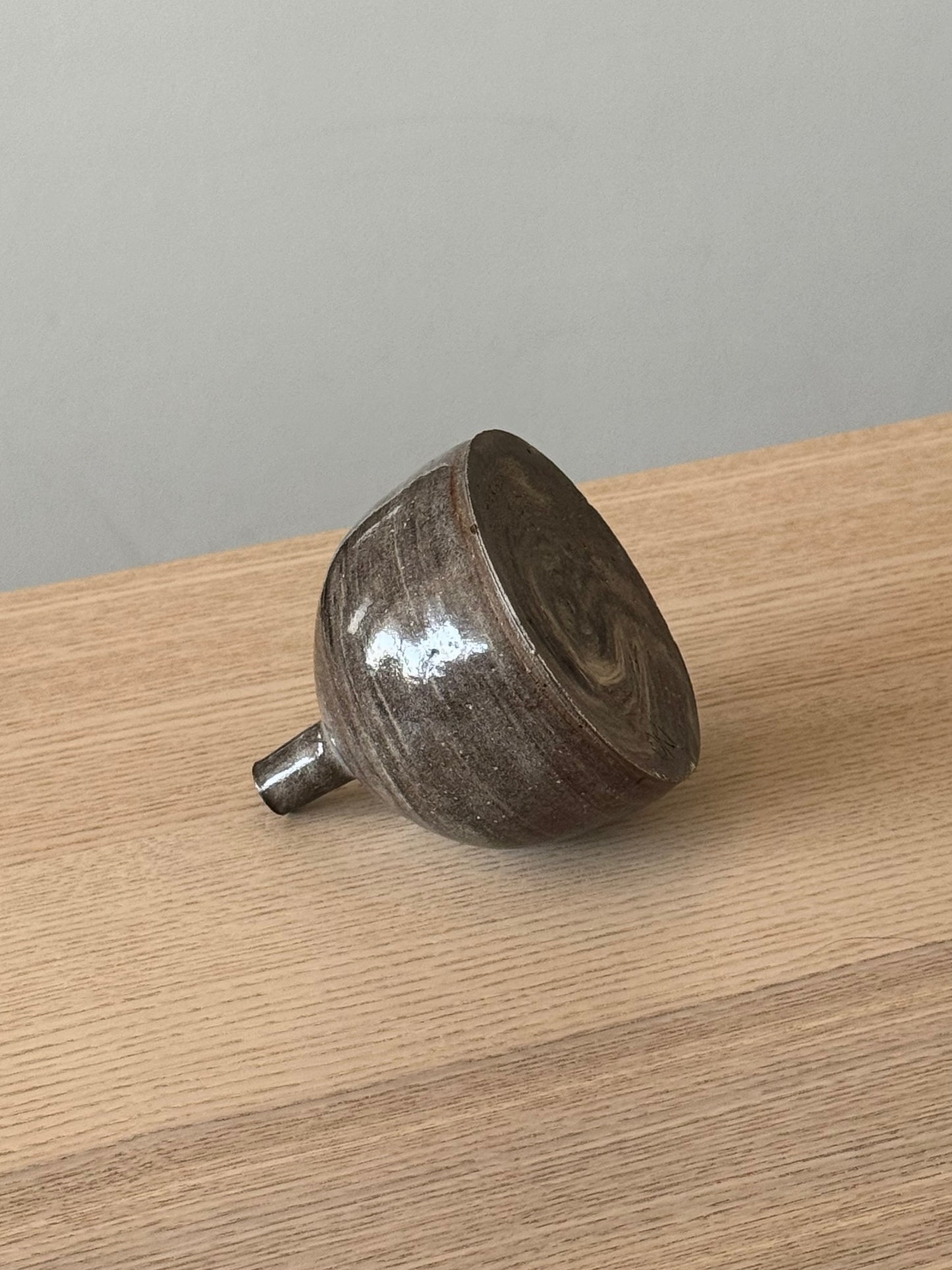 Dark Ikebana Vase