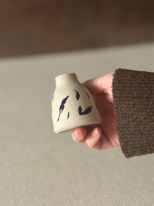 Mini Leaf Vase